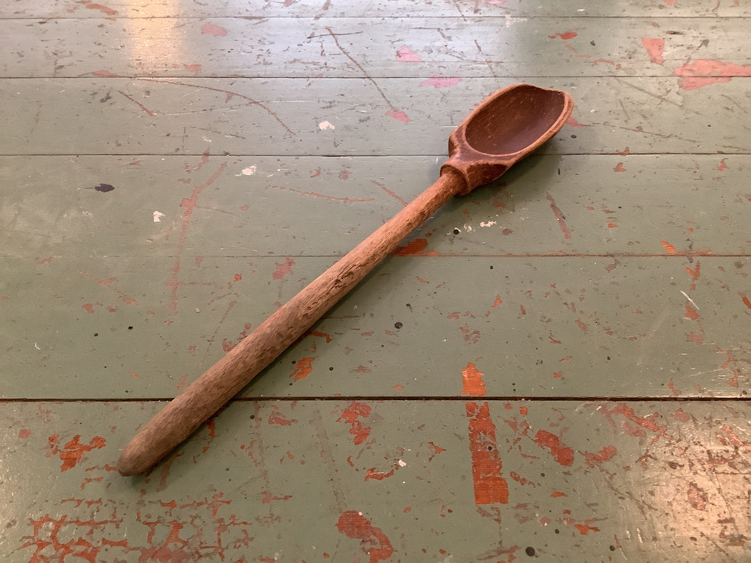Wooden kitchen items