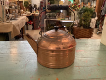 Load image into Gallery viewer, Copper items
