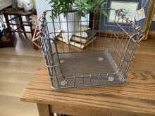 Load image into Gallery viewer, Wire basket
