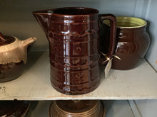 Load image into Gallery viewer, Brown crock
