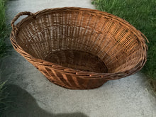 Load image into Gallery viewer, Woven Basket
