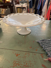 Load image into Gallery viewer, Milk glass
