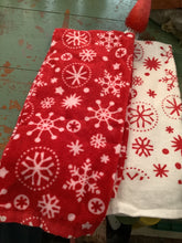 Load image into Gallery viewer, Towels
