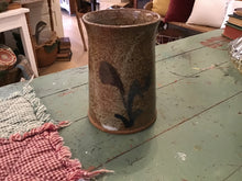 Load image into Gallery viewer, Studio pottery
