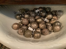 Load image into Gallery viewer, Vintage look mercury glass bulbs
