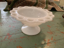Load image into Gallery viewer, Milk glass
