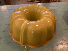 Load image into Gallery viewer, Vintage Bundt Cake Pan
