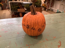 Load image into Gallery viewer, Ceramic pumpkins
