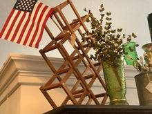 Load image into Gallery viewer, Accordion rack
