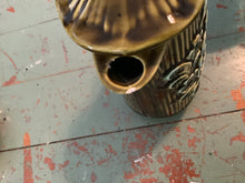 Load image into Gallery viewer, Vintage Tilso Tea Pot
