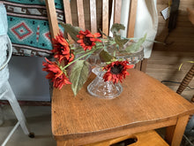Load image into Gallery viewer, Long sunflower stems
