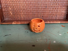 Load image into Gallery viewer, Halloween items
