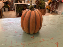 Load image into Gallery viewer, Ceramic pumpkins
