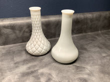 Load image into Gallery viewer, Milk glass
