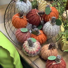 Load image into Gallery viewer, Hand knit pumpkins
